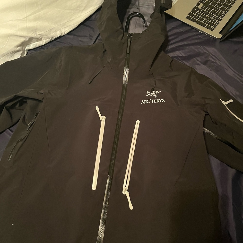 Arc'teryx ski jacket men’s Large